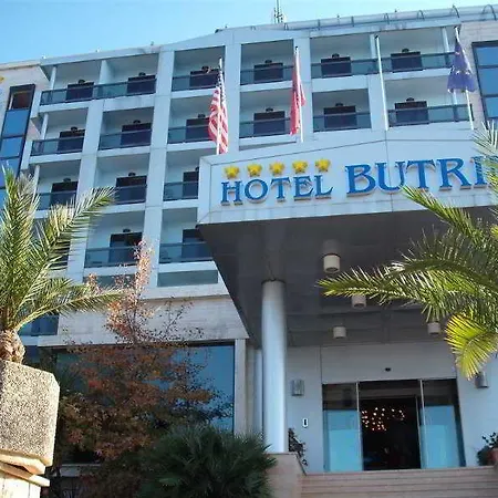 Butrinti 4*
